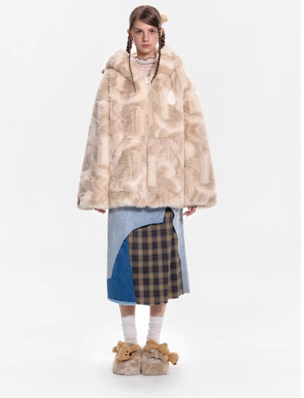 13DE MARZO ARTIFICIAL FUR LOGO COAT