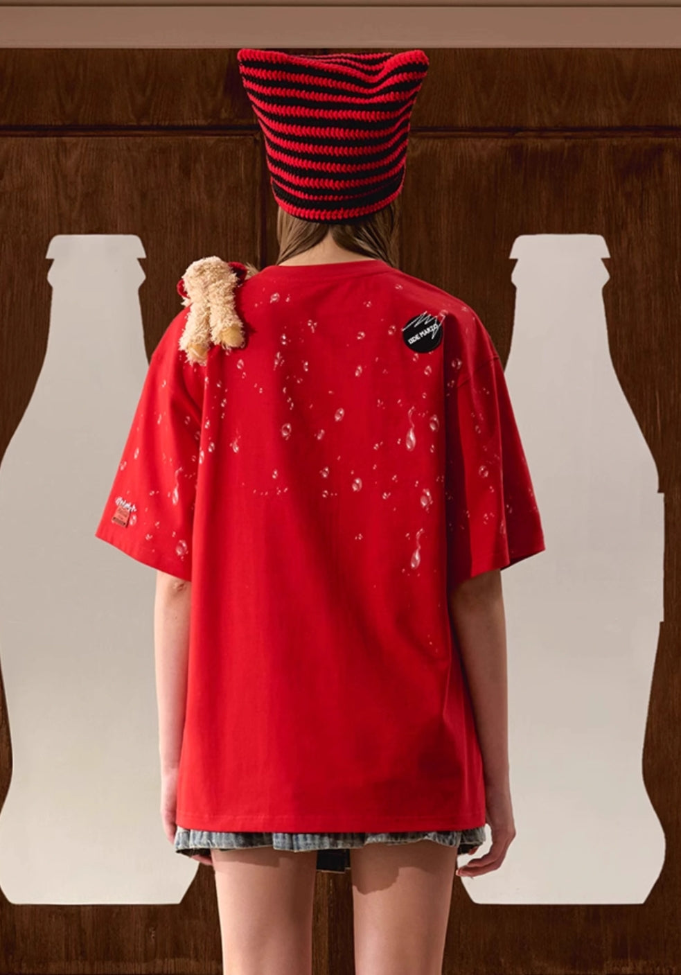 13DE MARZO COCA-COLA BEAR WATER DROP T-SHIRT