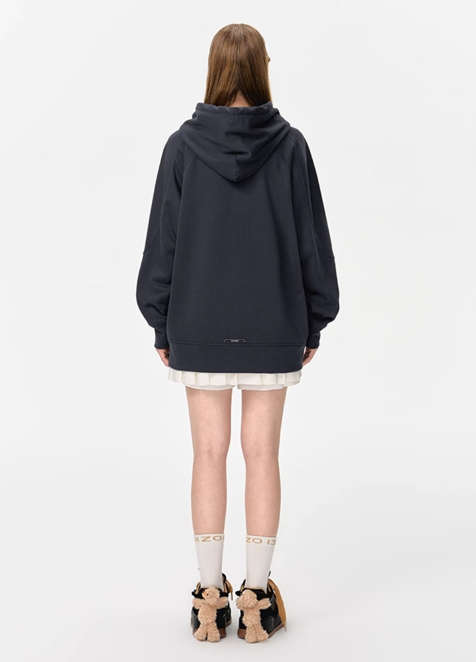 13DE MARZO BEAR SPOTLIGHT LOGO HOODIE