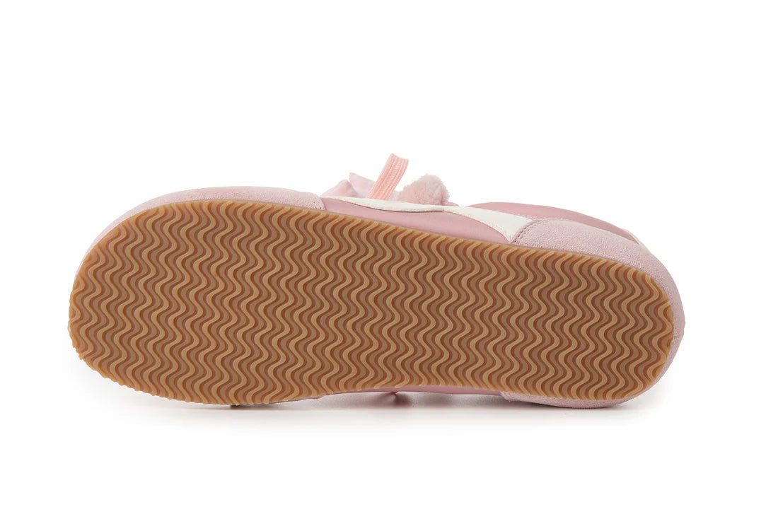 13DE MARZO Bear Plush Sneakers Pink
