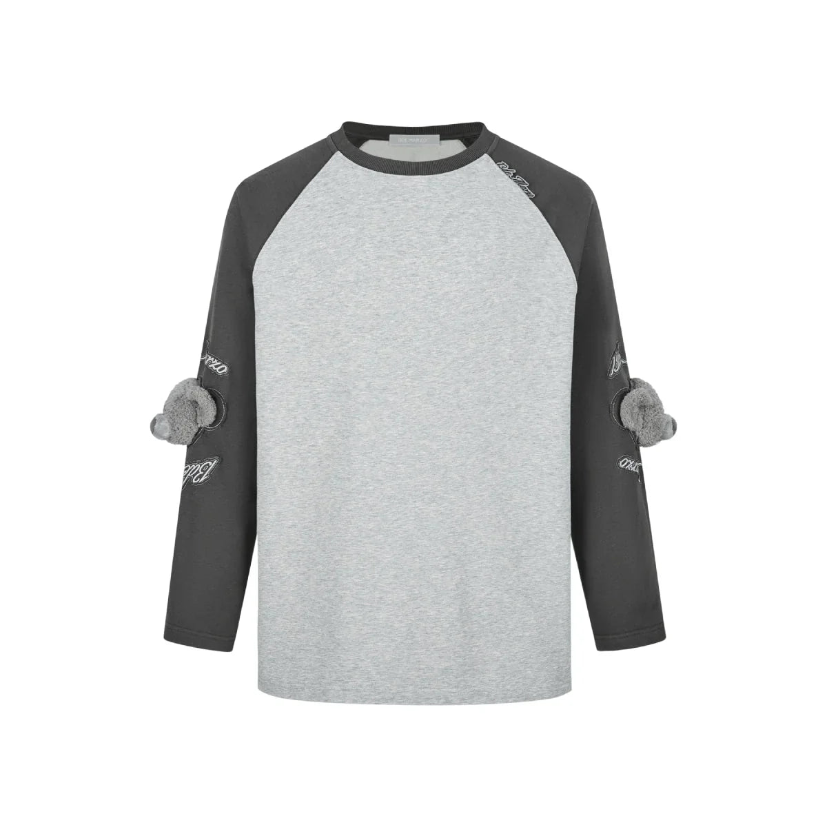 13DE MARZO ELBOW BEAR SWEATSHIRT