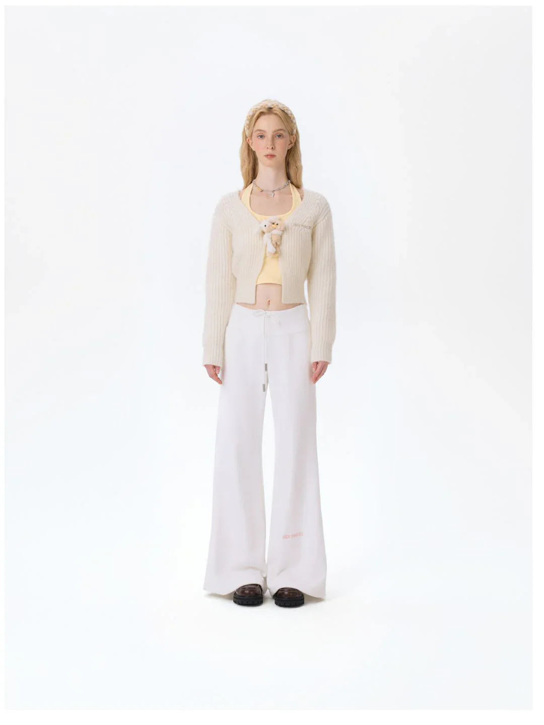 13DE MARZO Doozoo Cuddle Button Cardigan Beige