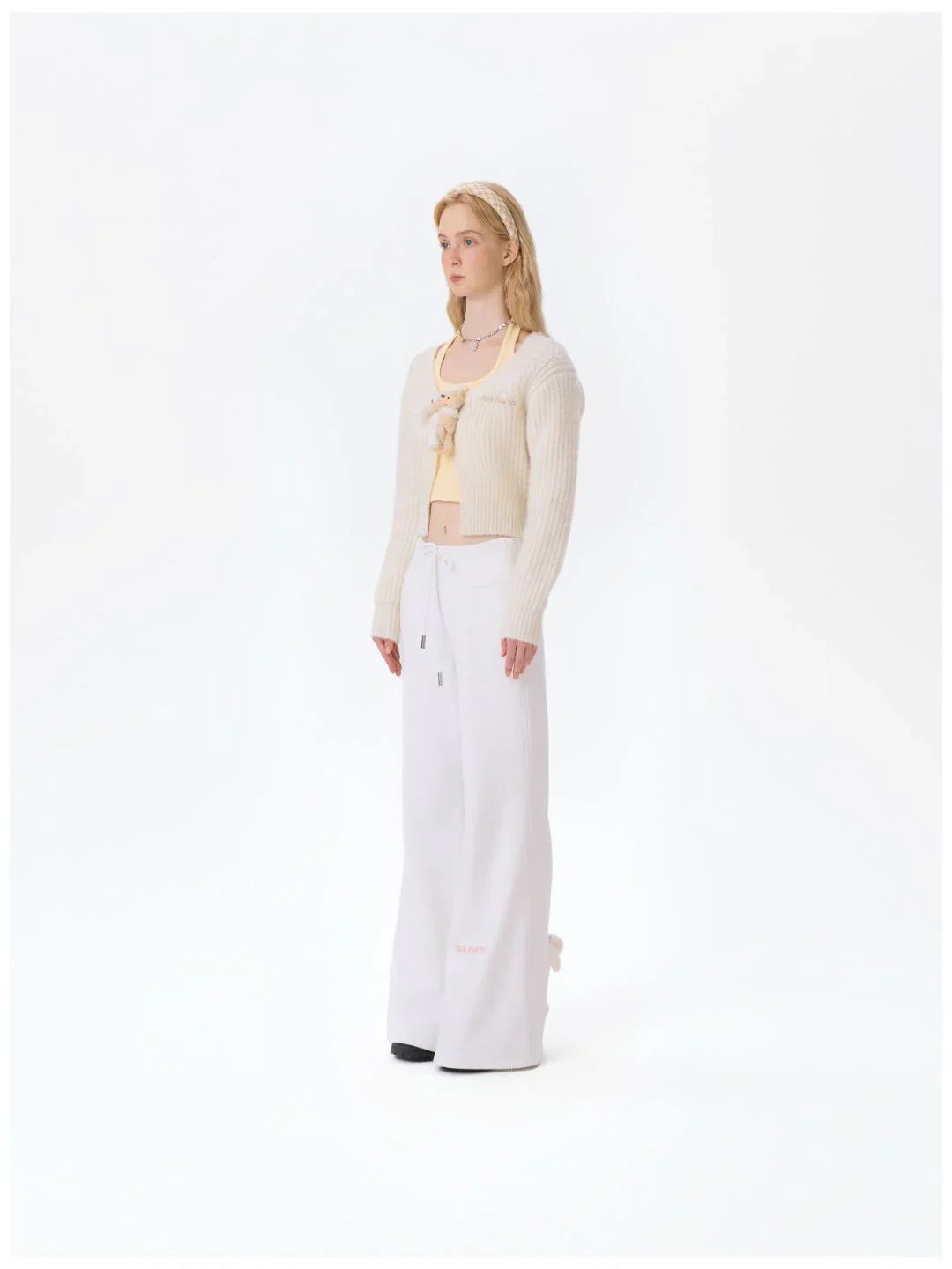13DE MARZO Doozoo Cuddle Button Cardigan Beige