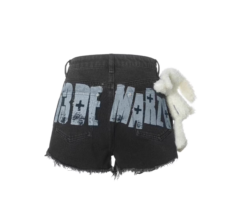 13 DE MARZO GRAFFITI DOUBLE DENIM SHORTS