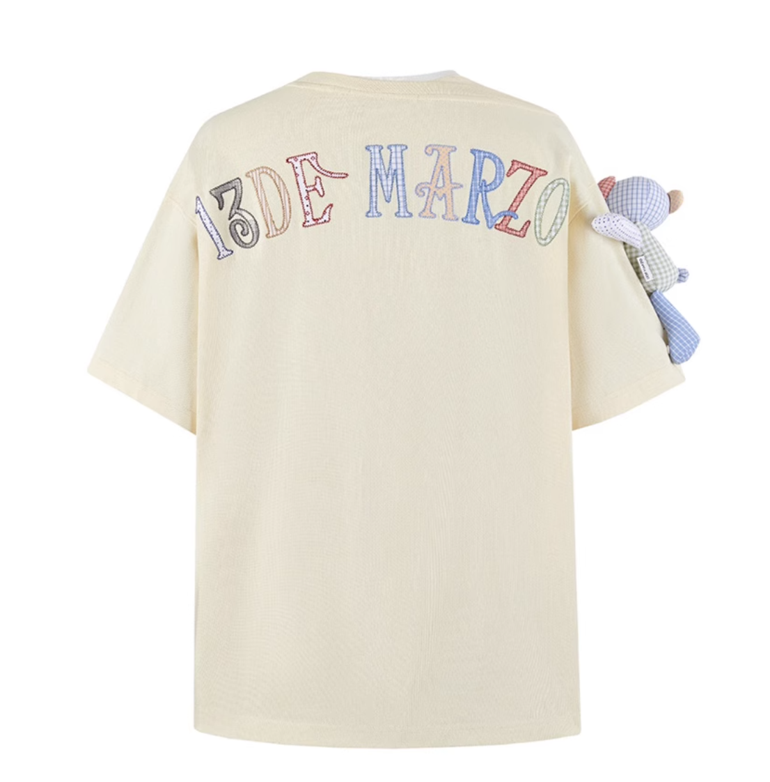 13 DE MARZO MISALIGNED NECKLINE TAPE TEE