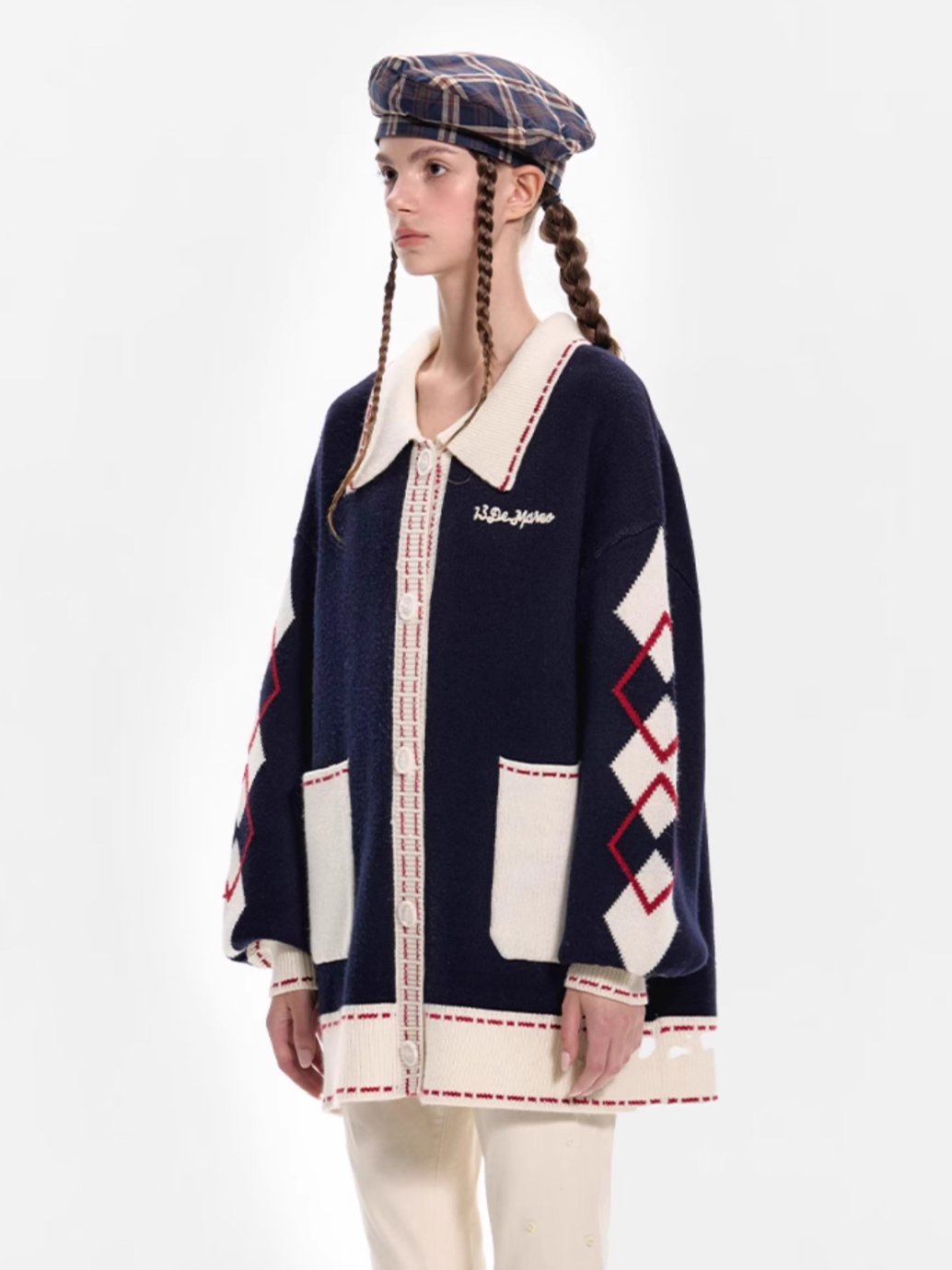 13 DE MARZO BEAR LAPEL NOSTALGIC CARDIGAN