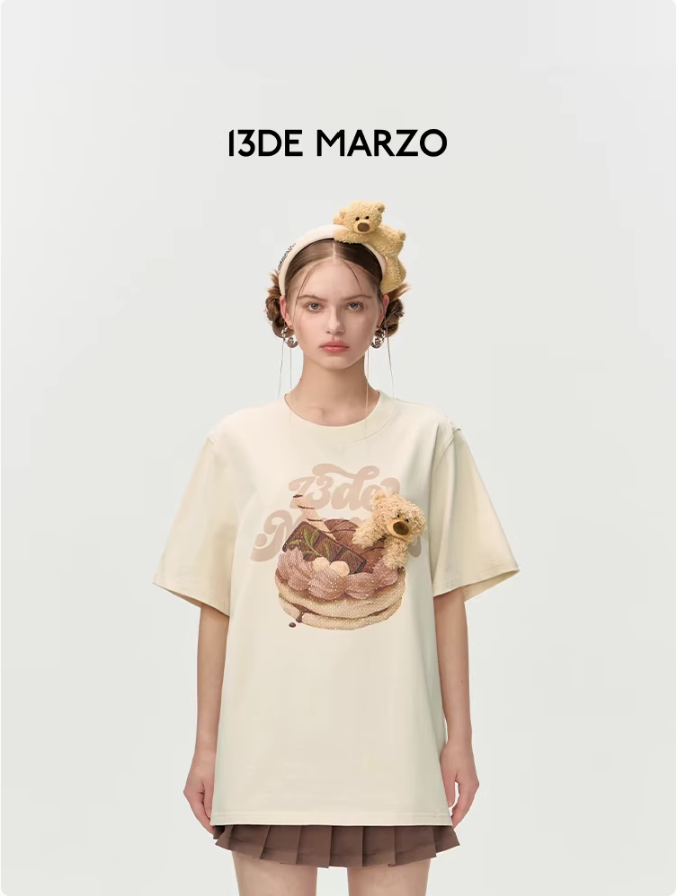 13DE MARZO Flavor Cake T-shirt