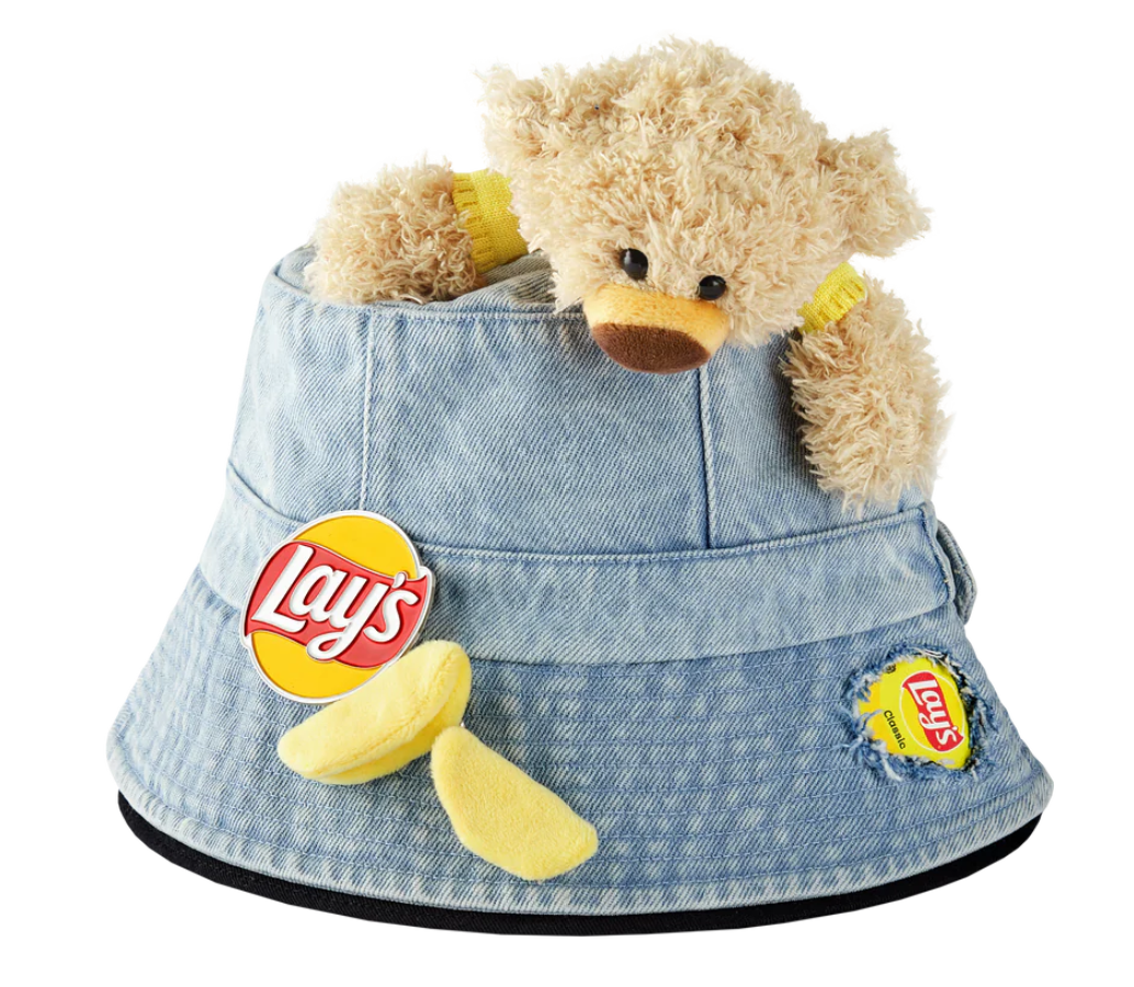 13DE MARZO Lay's Flavor Bear Bucket Hat