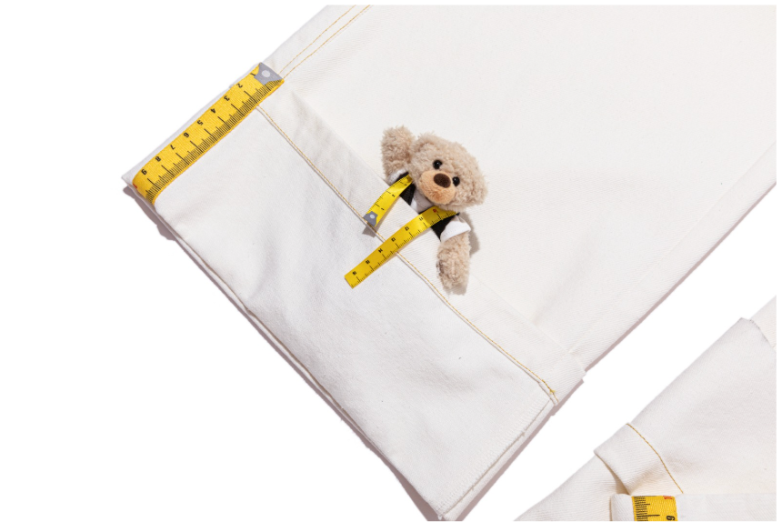 13DE MARZO Tailor Bear Button Jeans White