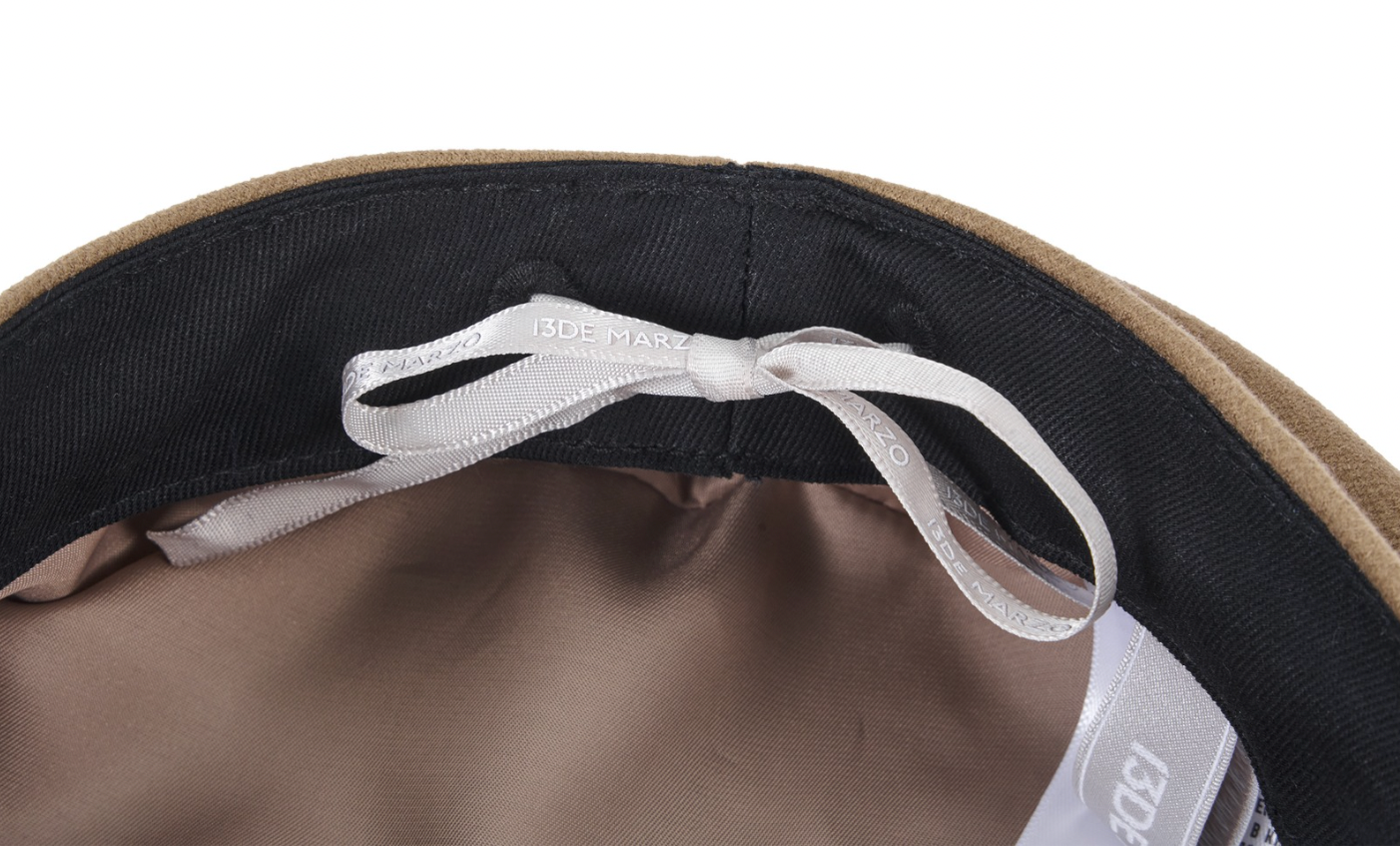 13DE MARZO Bear Belt Logo Beret  Brown