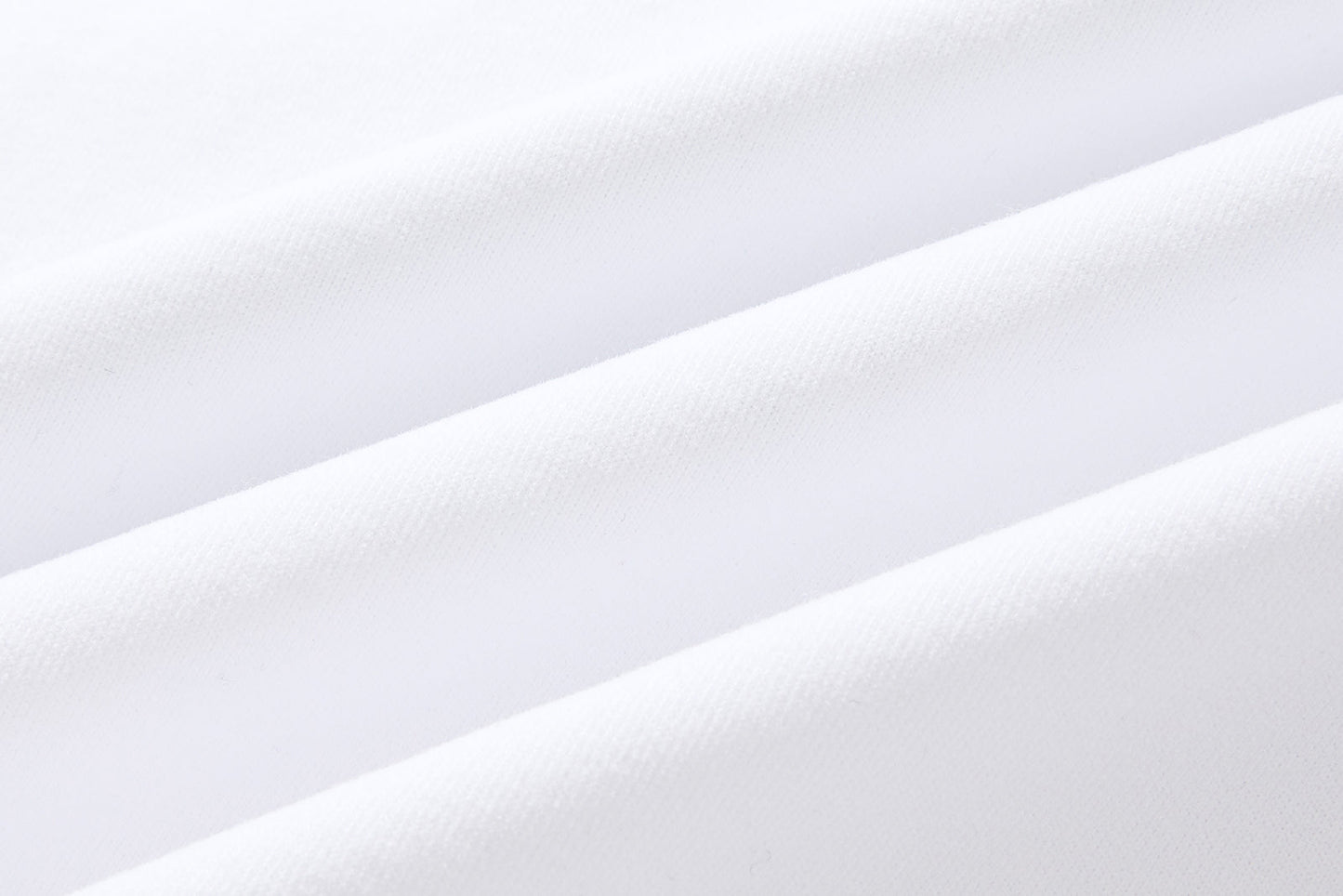13DE MARZO Bear Macau Resort T-shirt White