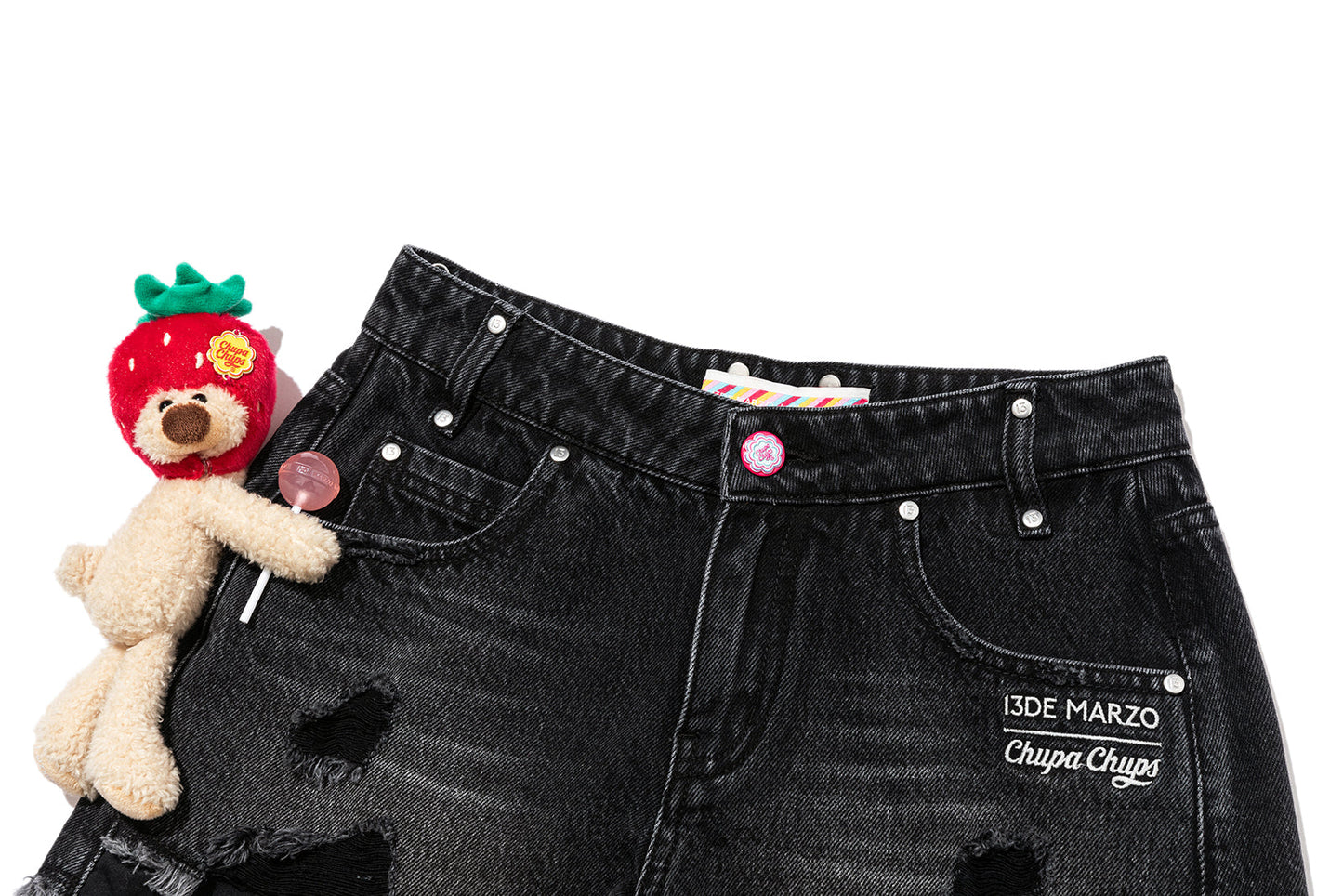 13DE MARZO Lollipop Distressed Denim Shorts Black