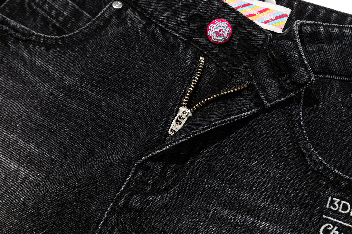 13DE MARZO Lollipop Distressed Denim Shorts Black