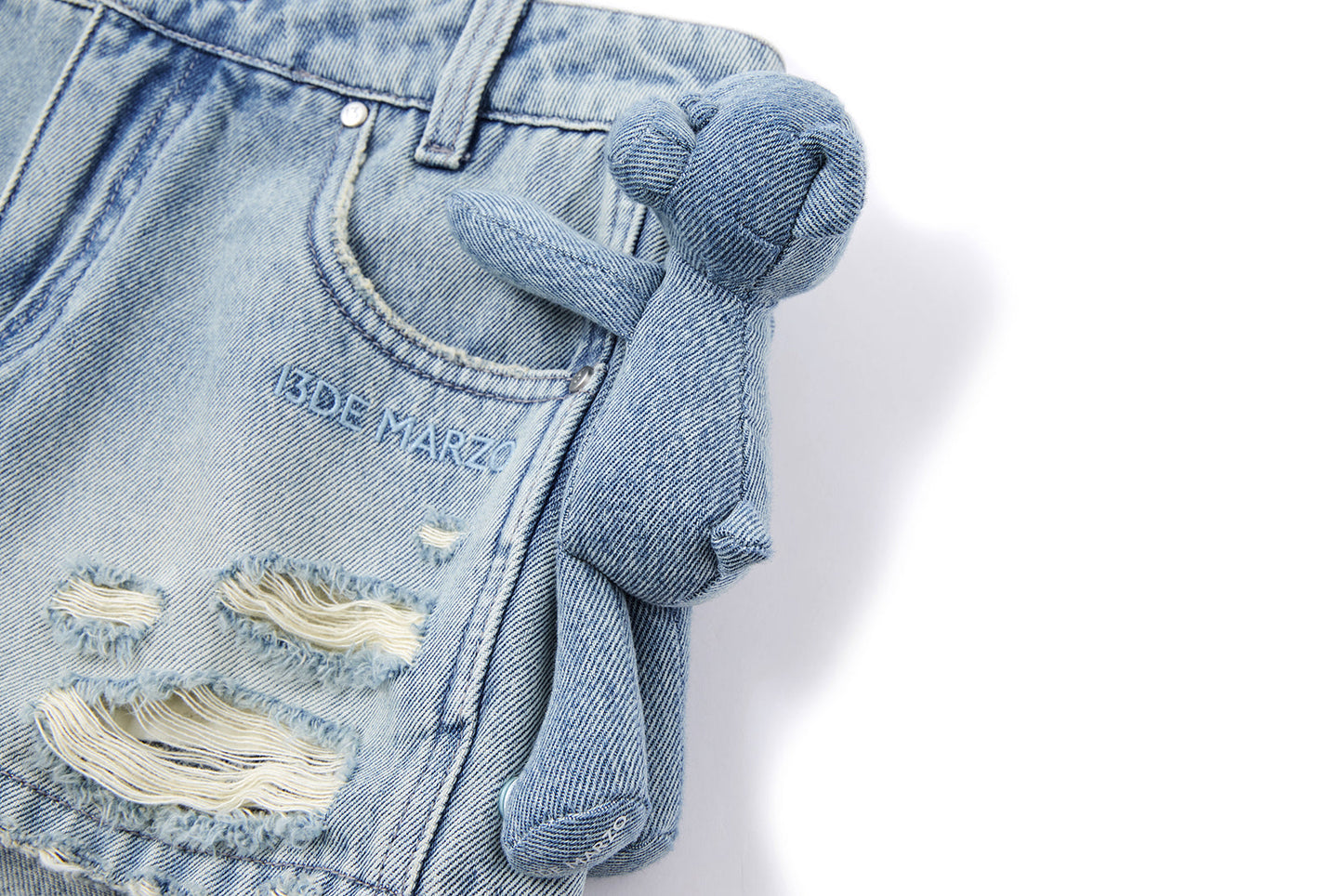 13DE MARZO Broken Bear Hot Jorts Blue