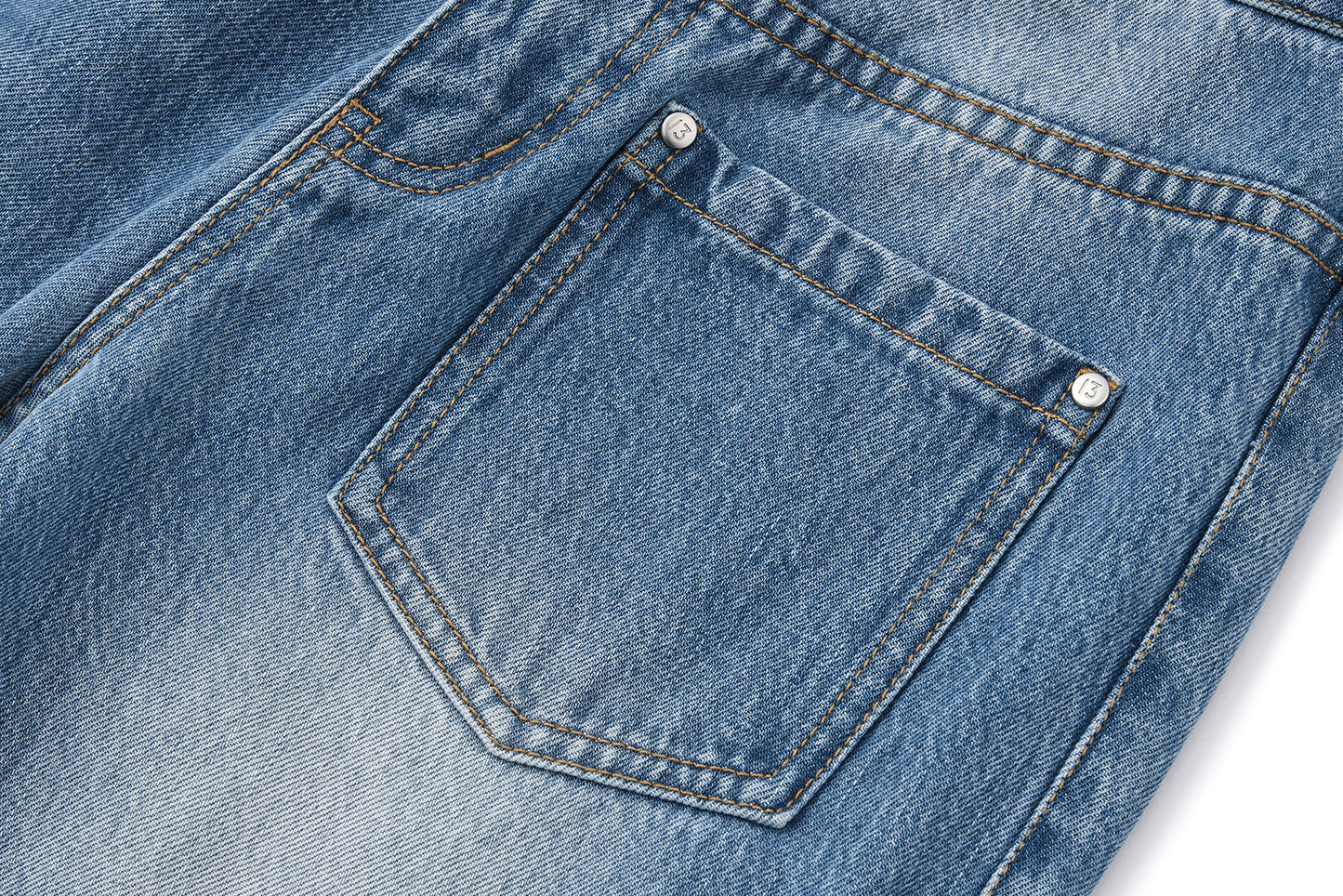 13DE MARZO Doozoo Bear Sketch Print Jeans Blue