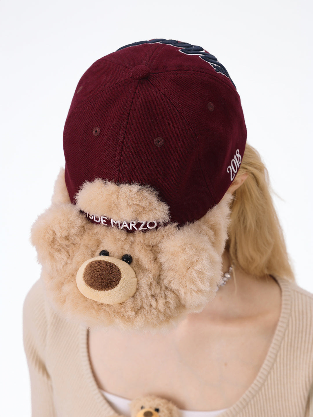 13DE MARZO Bear to Back Cap Red