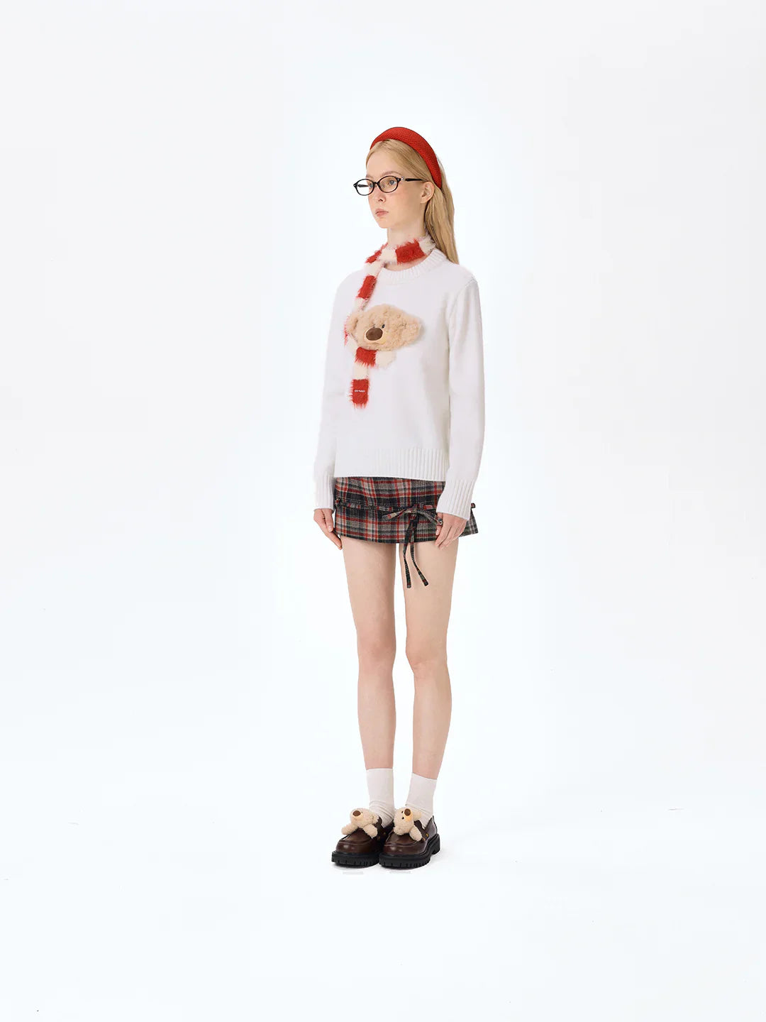 13DE MARZO Bear Thin Scarf Sweater White