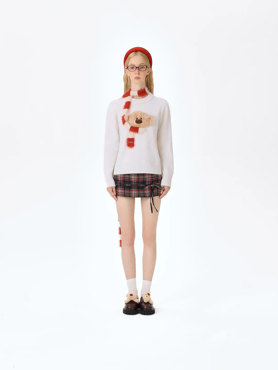 13DE MARZO Bear Thin Scarf Sweater White