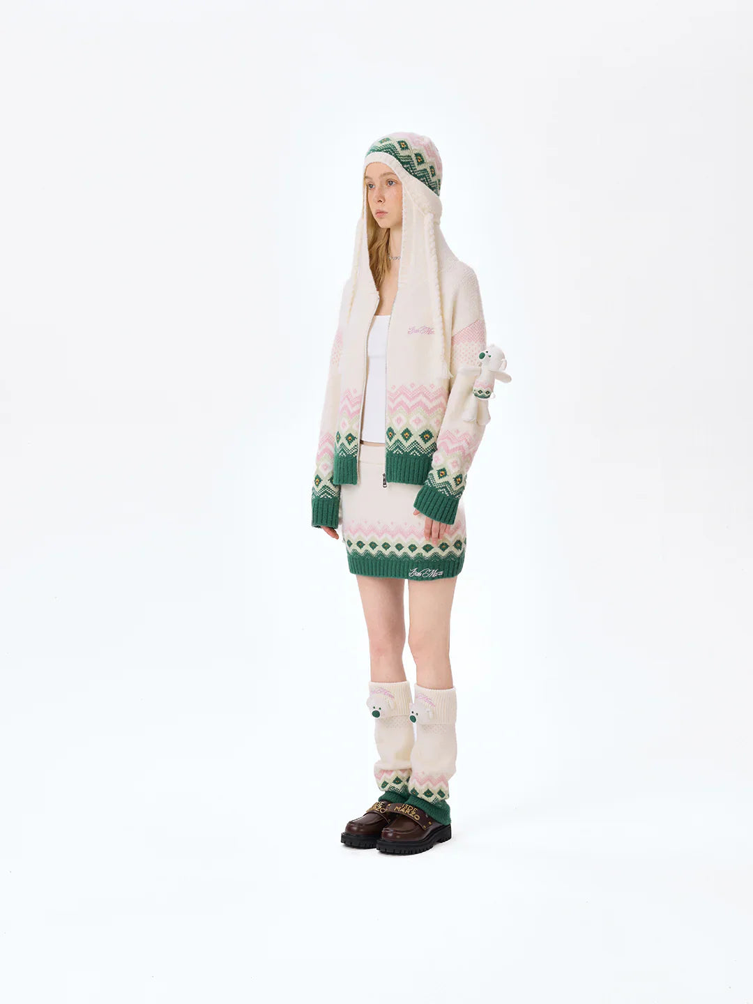 13DE MARZO Fair Isle Bear Cardigan Beige