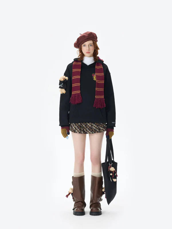 Harry Potter × 13DE MARZO Hogwarts Four Houses Bear Scarf Sweater
