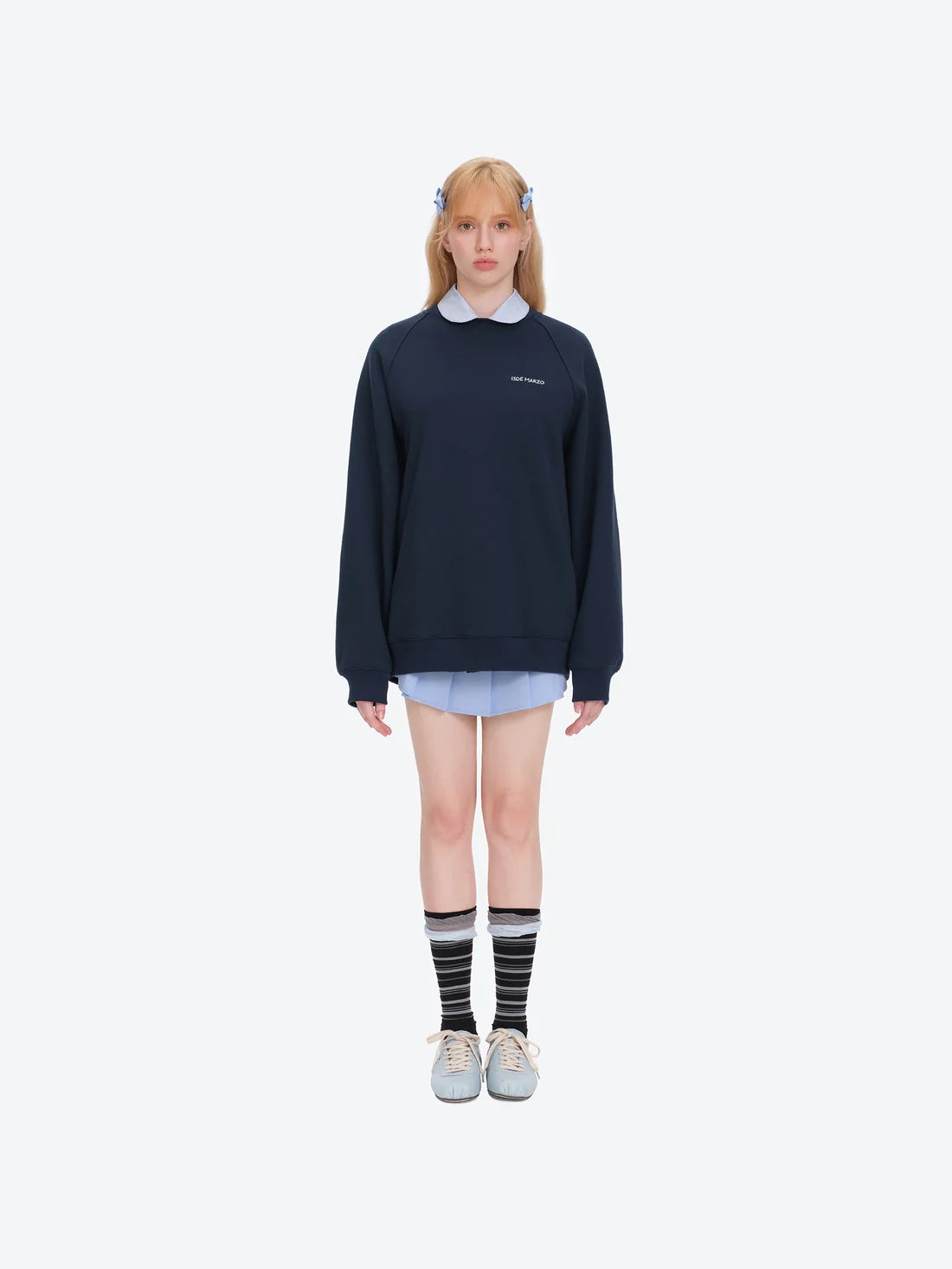 13DE MARZO Big Bear Crewneck Raglan Sweatshirt Blue