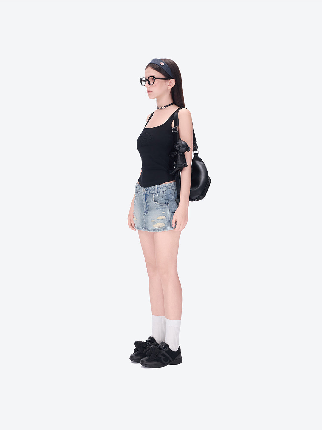 13DE MARZO Bear Logo Tank Top Black