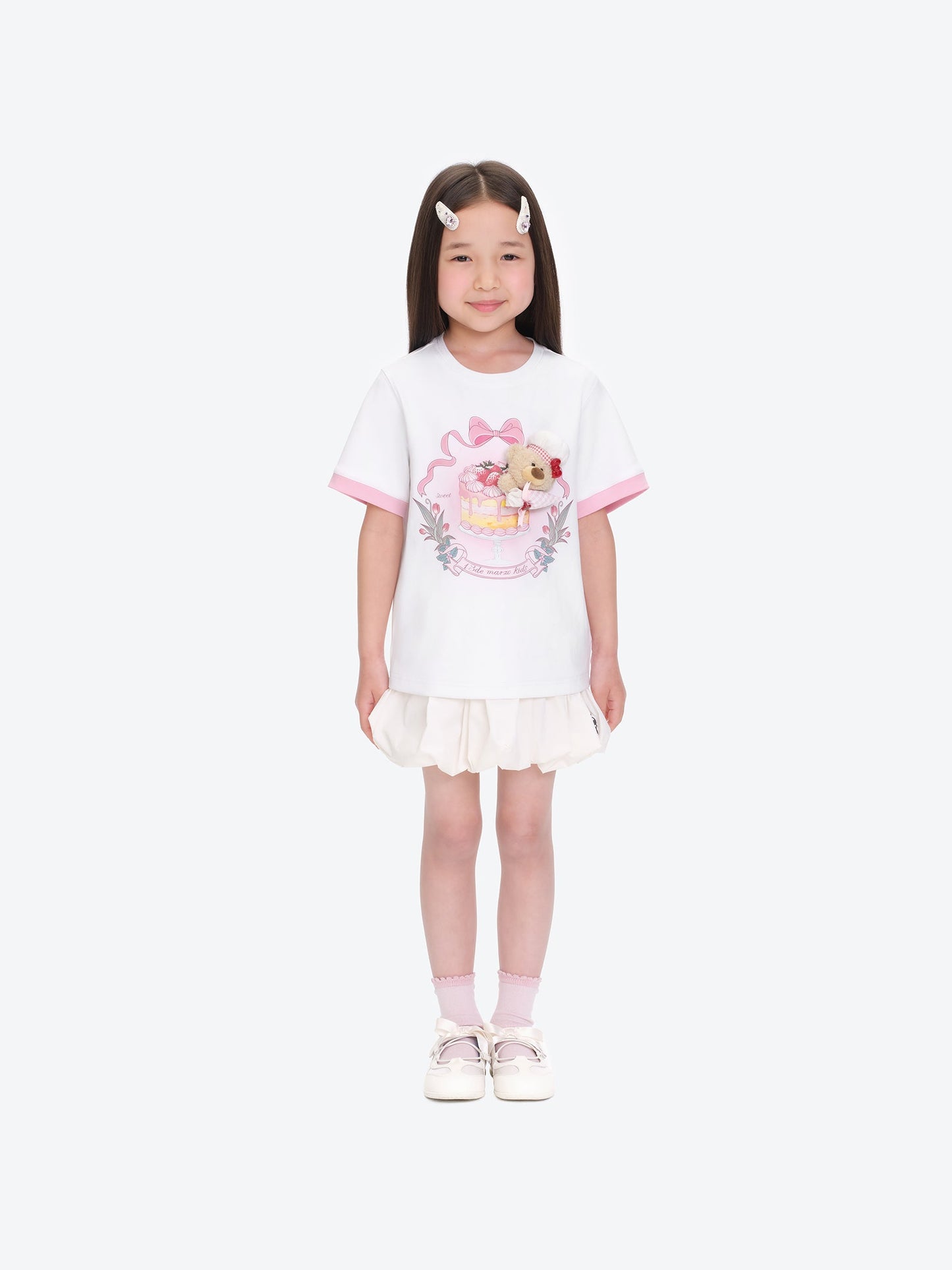 13DE MARZO BabyBear Strawberry Cake T-shirt