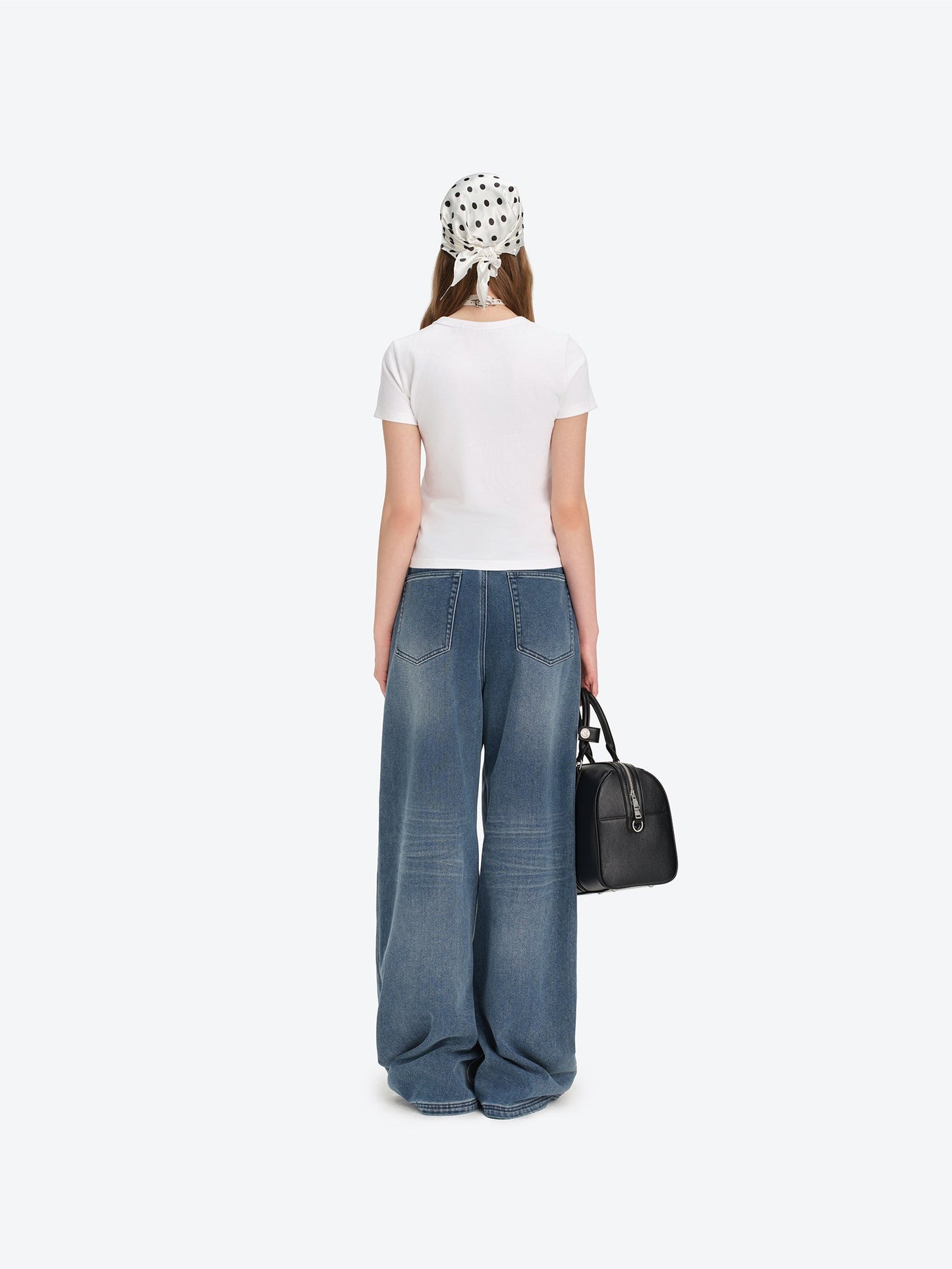 13DE MARZO Bear Base T-shirt White