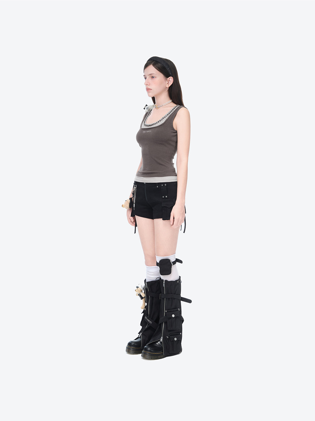 13DE MARZO V-Waist Sheriff Bear Jorts Black