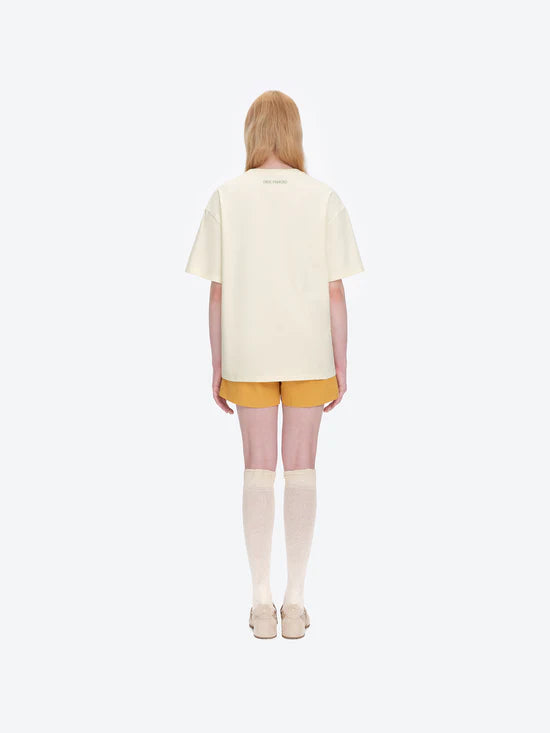 13DE MARZO Manor Party Illustration T-shirt