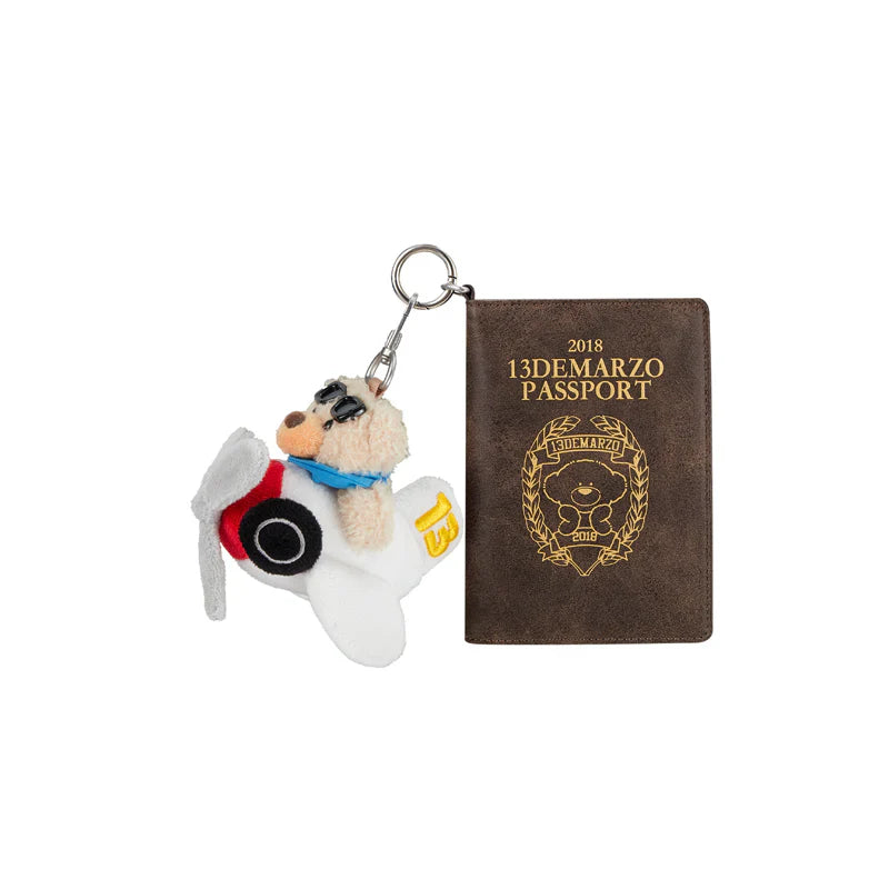 13DE MARZO Pilot Bear Passport Holder